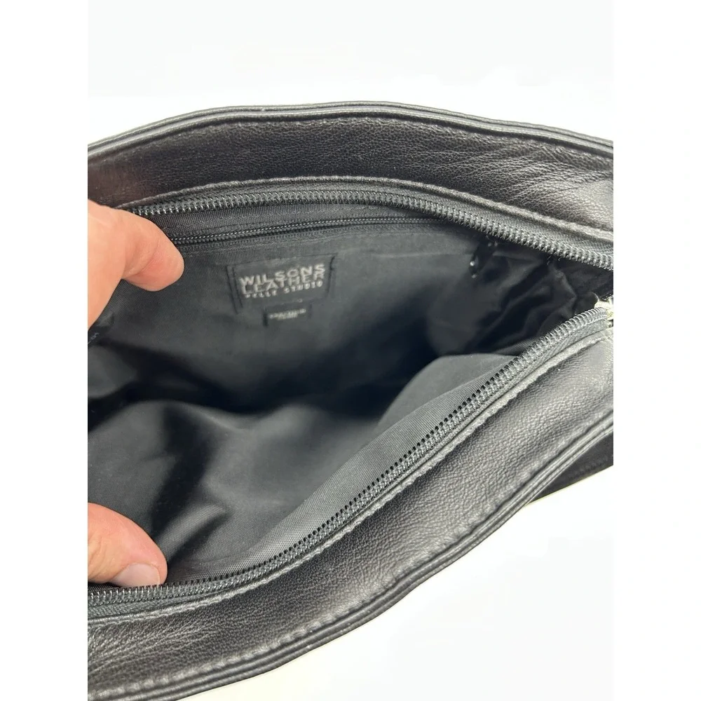 Pelle Studio Wilsons Black Leather Crossbody Bag Organizer Messenger Travel